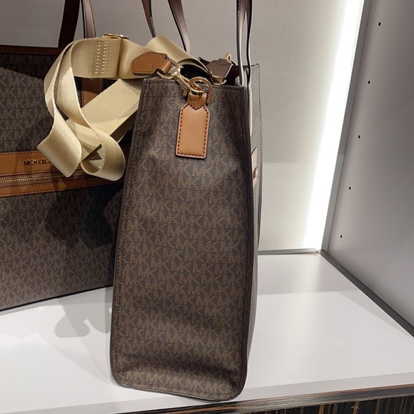 MICHAEL KORS KENLY LARGE NS GRAPHIC LOGO TOTE SATCHEL SHOULDER BAGMK SIGNATURE - Picture 13 of 16